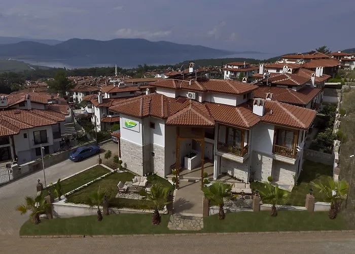 My Garden Aparthotel *